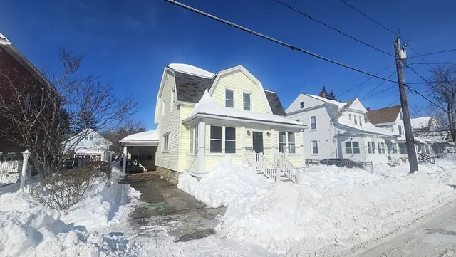 $199,900 | 118 Wait Street, Springfield, MA 01104