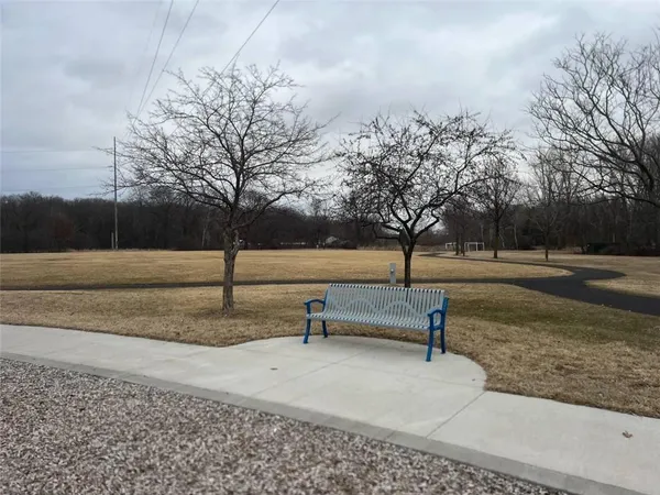 $374,900 | 939 Lois Lane, Circle Pines, MN 55014