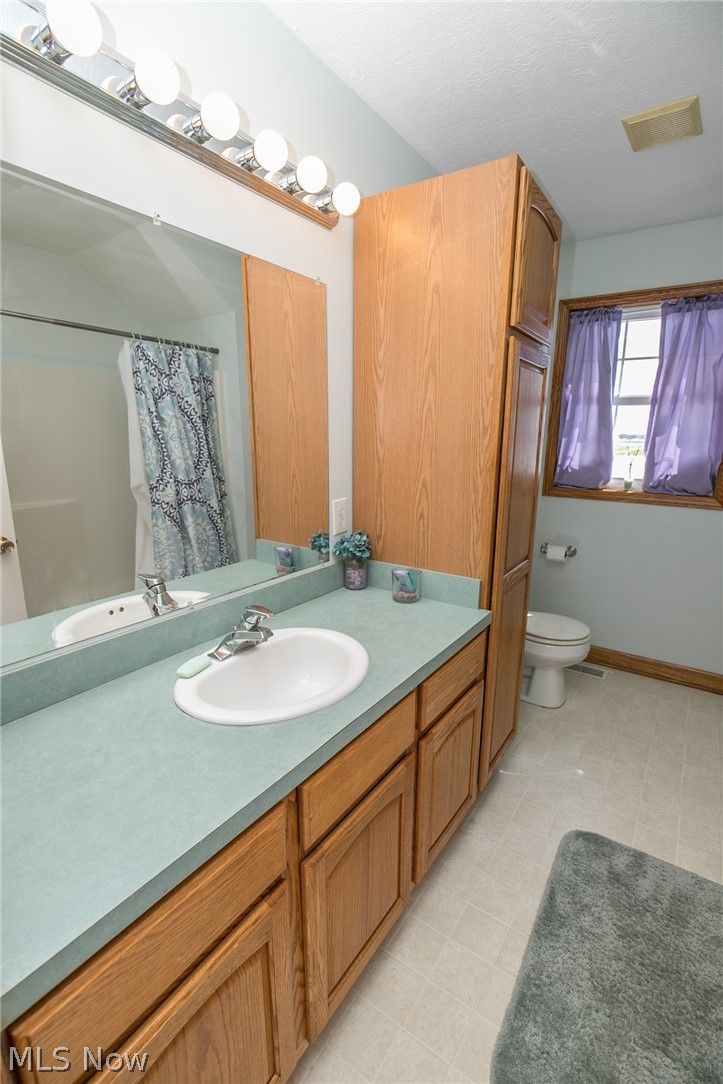 10442 West Ridge Road Elyria, OH 44035 - Photo 11 of 35 Gallery Image 11