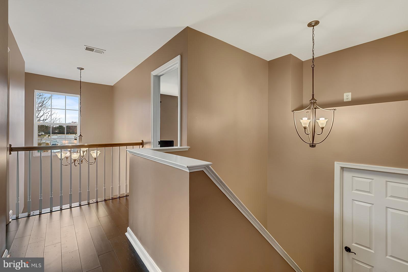 14320 Fallsmere Circle Gainesville, VA 20155 - Photo 18 of 50