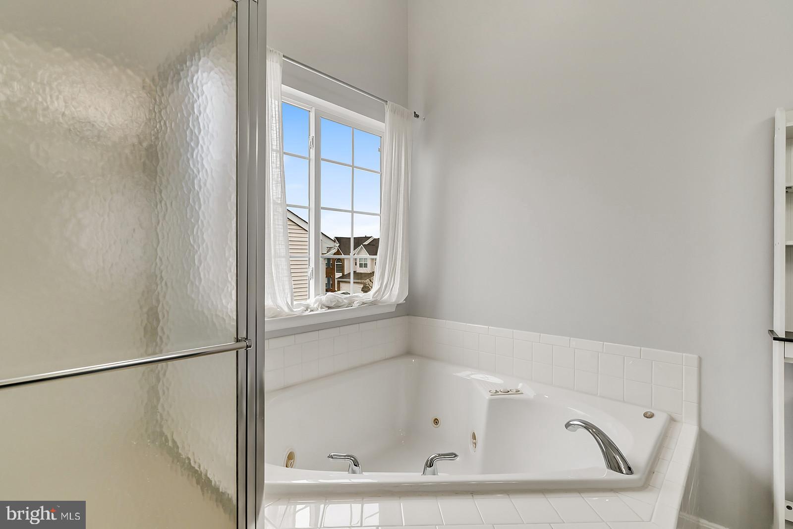 14320 Fallsmere Circle Gainesville, VA 20155 - Photo 22 of 50