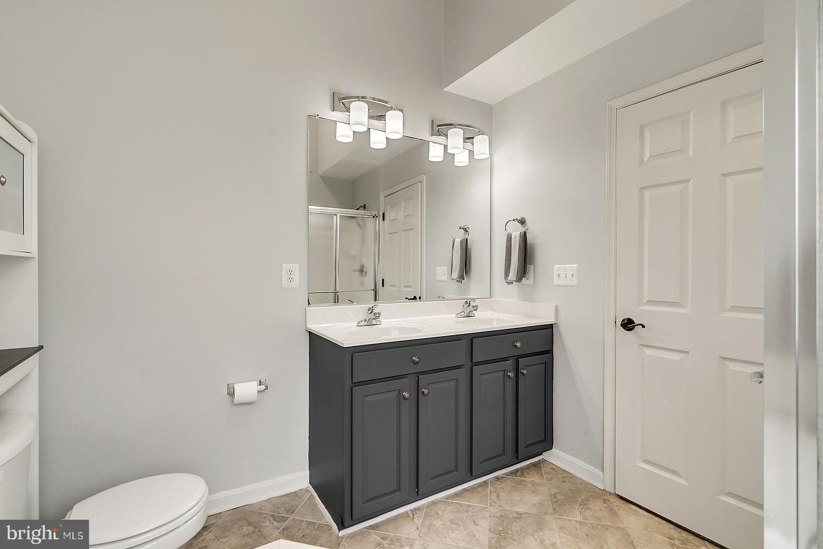 14320 Fallsmere Circle Gainesville, VA 20155 - Photo 24 of 50