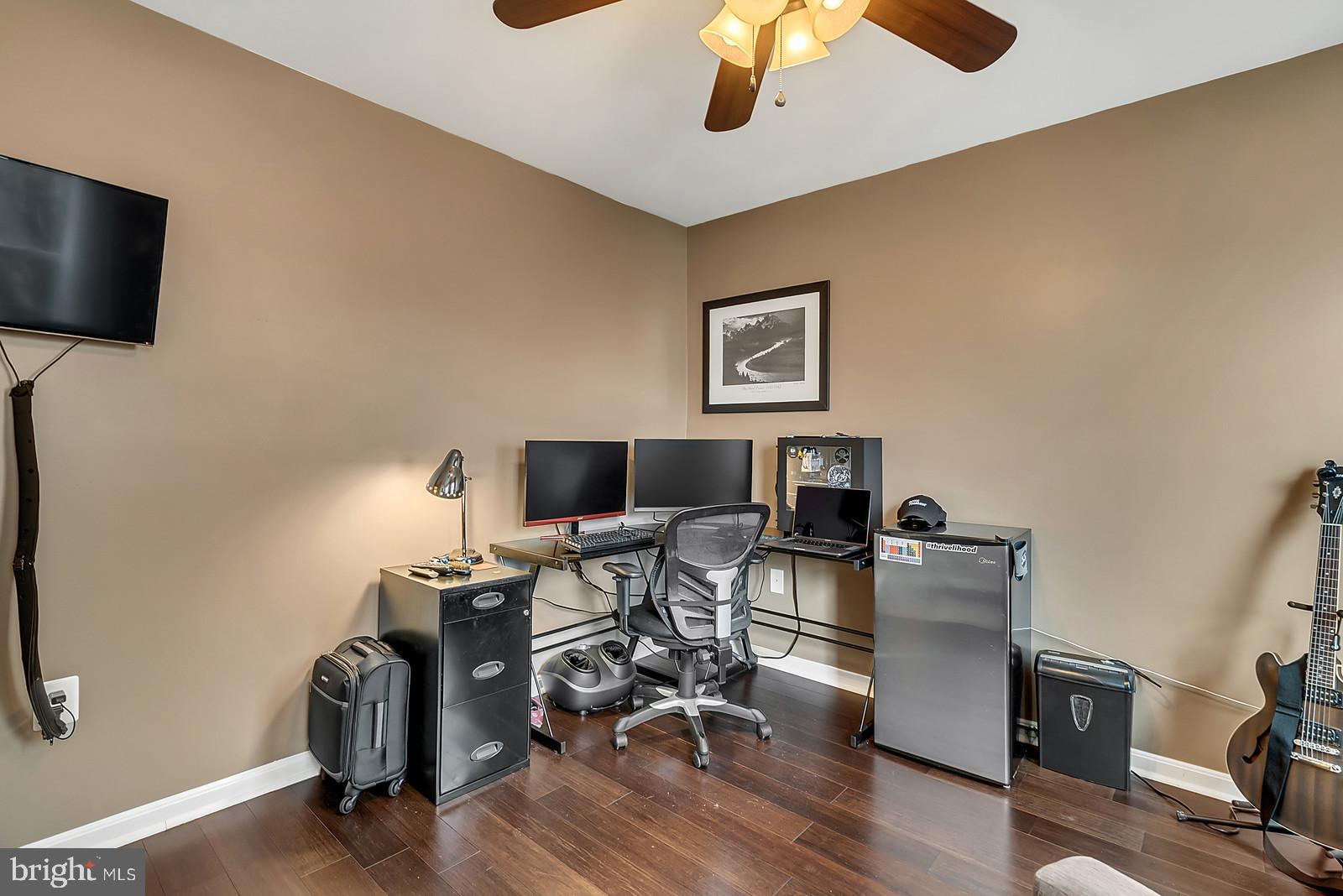 14320 Fallsmere Circle Gainesville, VA 20155 - Photo 28 of 50