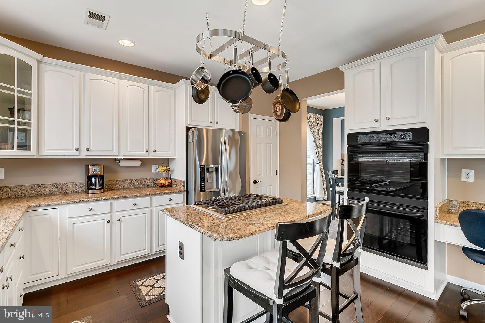 14320 Fallsmere Circle Gainesville, VA 20155 - Photo 4 of 50