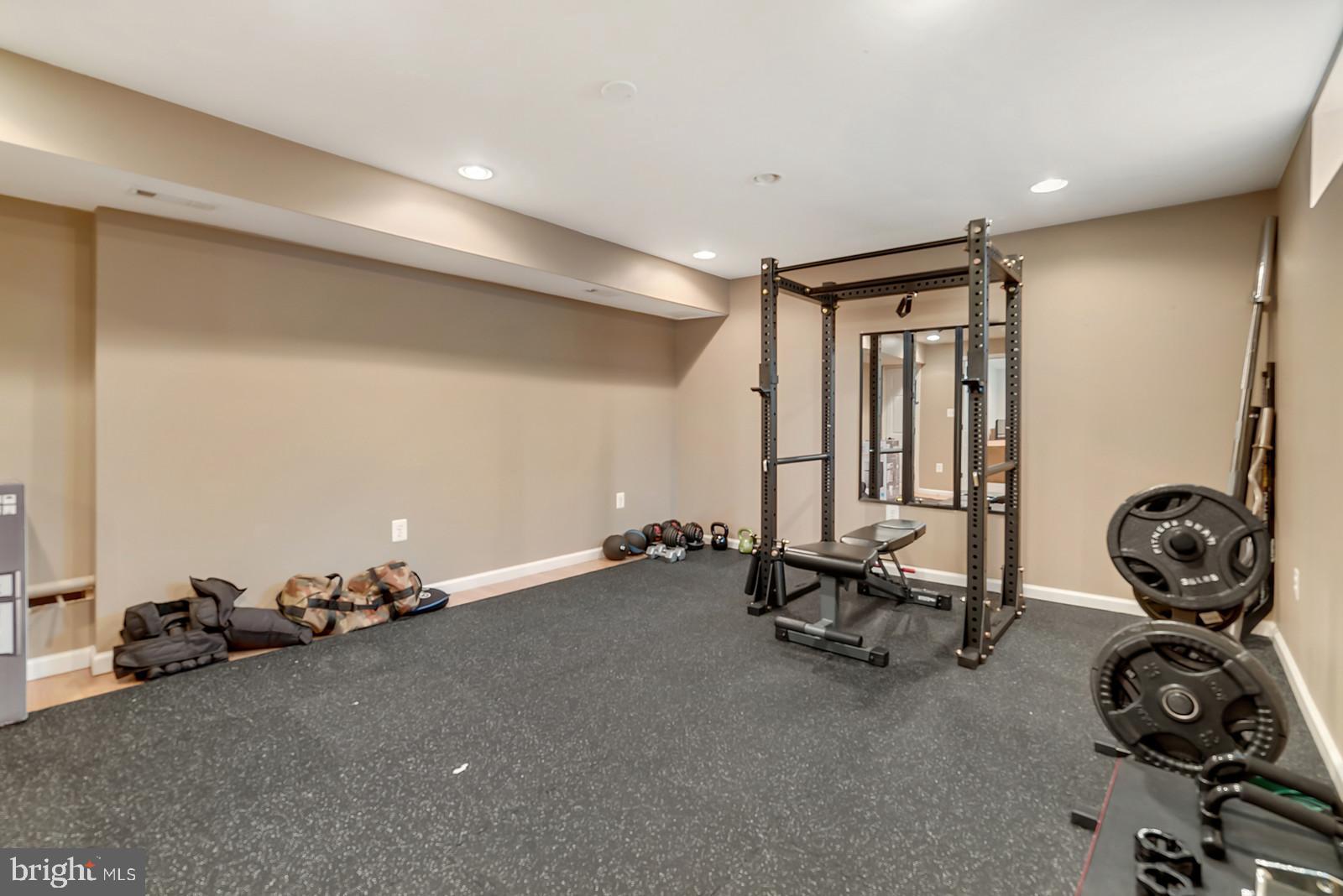 14320 Fallsmere Circle Gainesville, VA 20155 - Photo 38 of 50