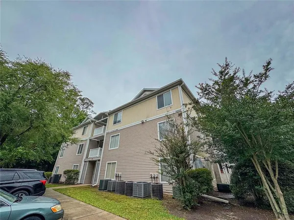 $2,000 | 4000 Southwest 23rd Street, Unit 6303, Gainesville, FL 32608