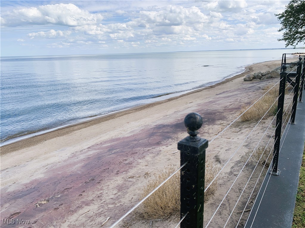 939 Cedar Point Road Sandusky, OH 44870 - Photo 46 of 50 View of the beach from the right side