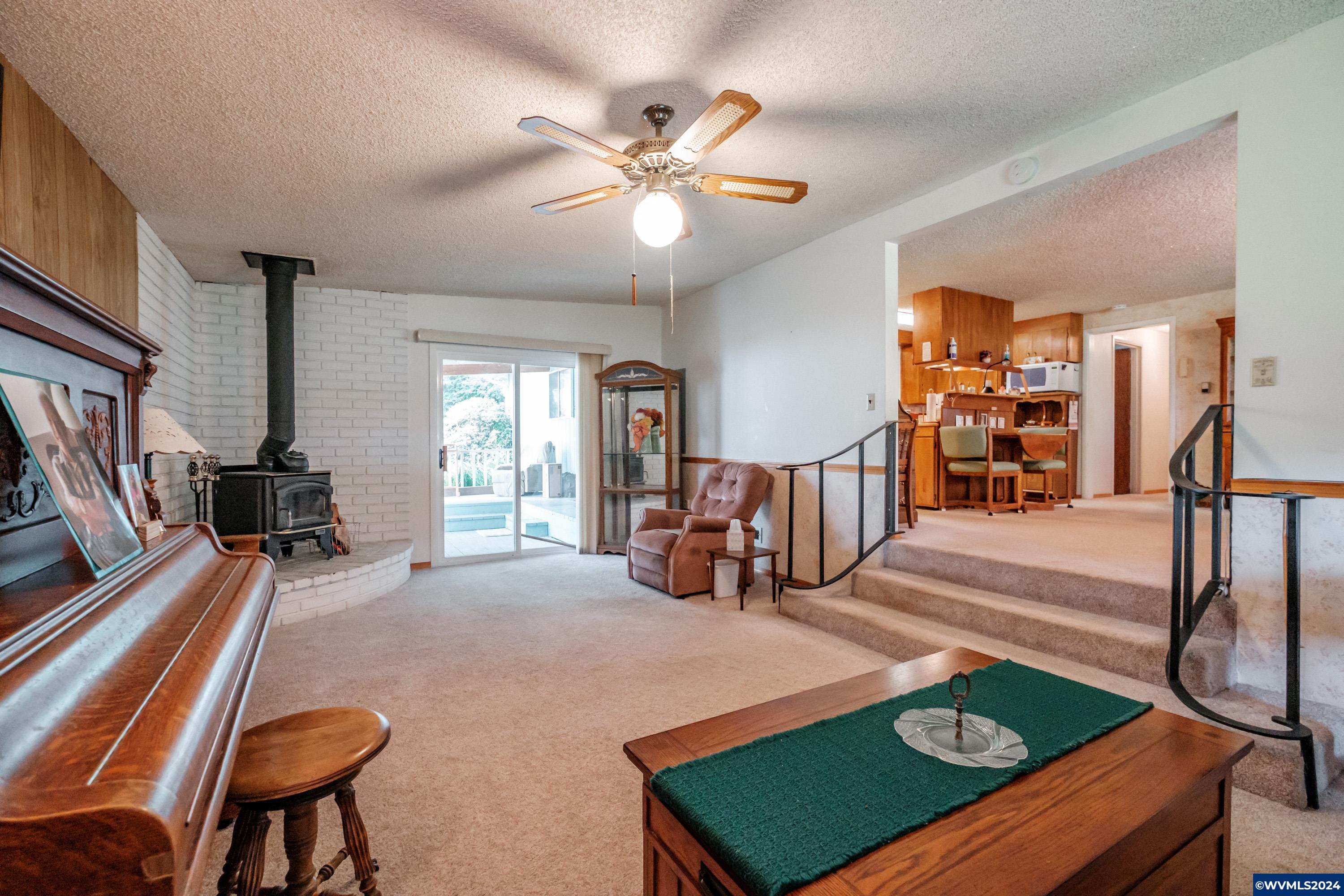 28436 Liberty Road Sweet Home, OR 97386 - Photo 18 of 42 Gallery Image 18