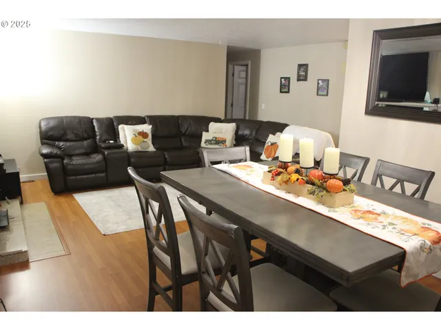 $490,000 | 332 South Tarrybrook Drive, Cornelius, OR 97113