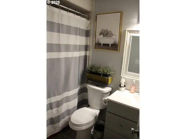 $490,000 | 332 South Tarrybrook Drive, Cornelius, OR 97113