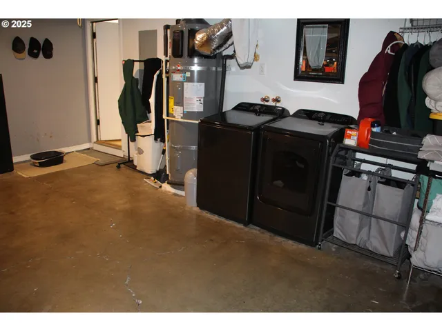 $490,000 | 332 South Tarrybrook Drive, Cornelius, OR 97113