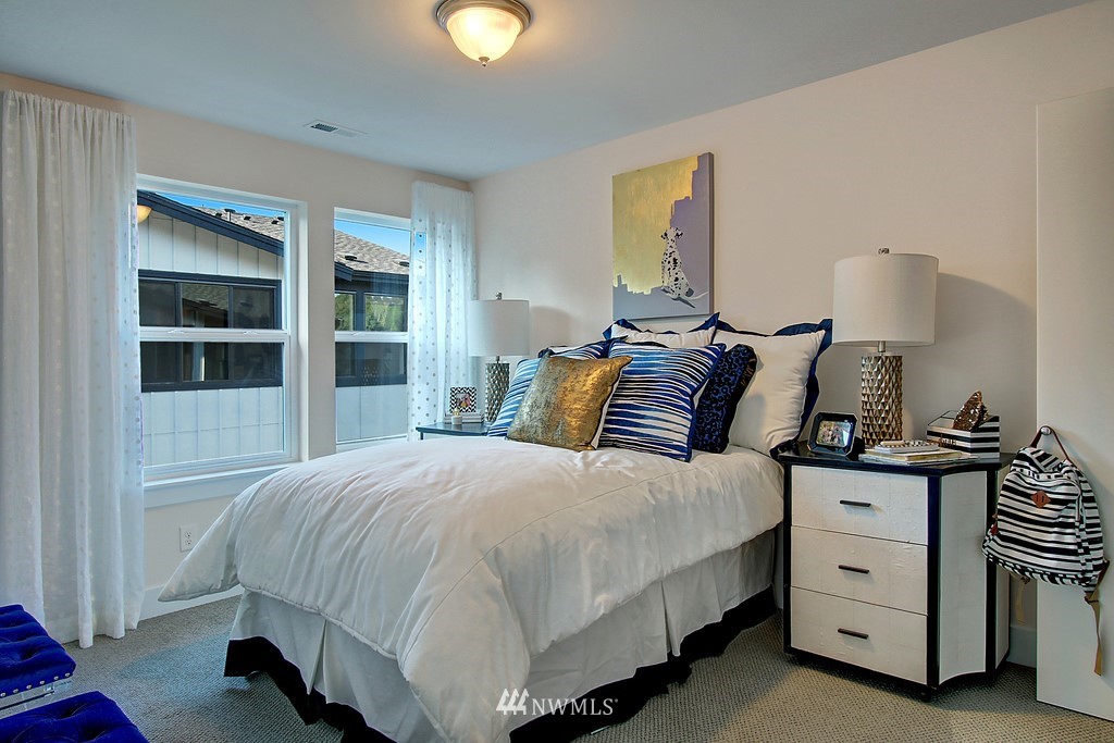 9620 Main Street, Unit 7 Bothell, WA 98011 - Photo 17 of 18