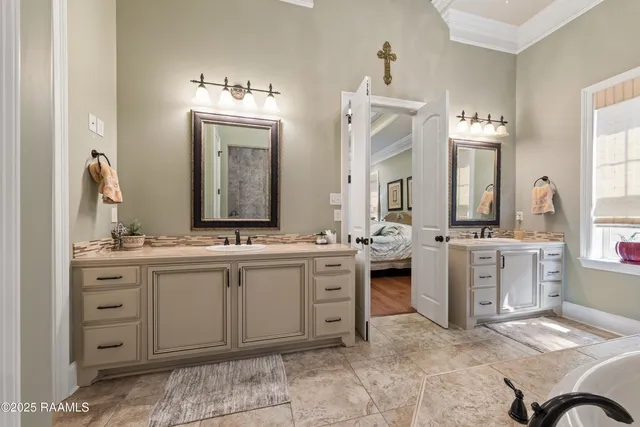 $539,000 | 203 Rue De Frejus, Broussard, LA 70518