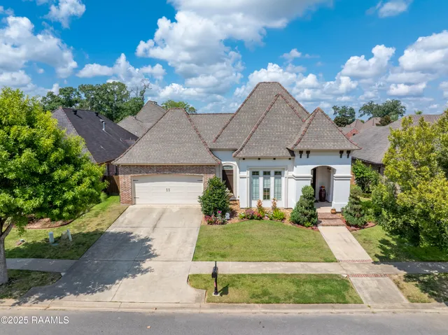 $539,000 | 203 Rue De Frejus, Broussard, LA 70518