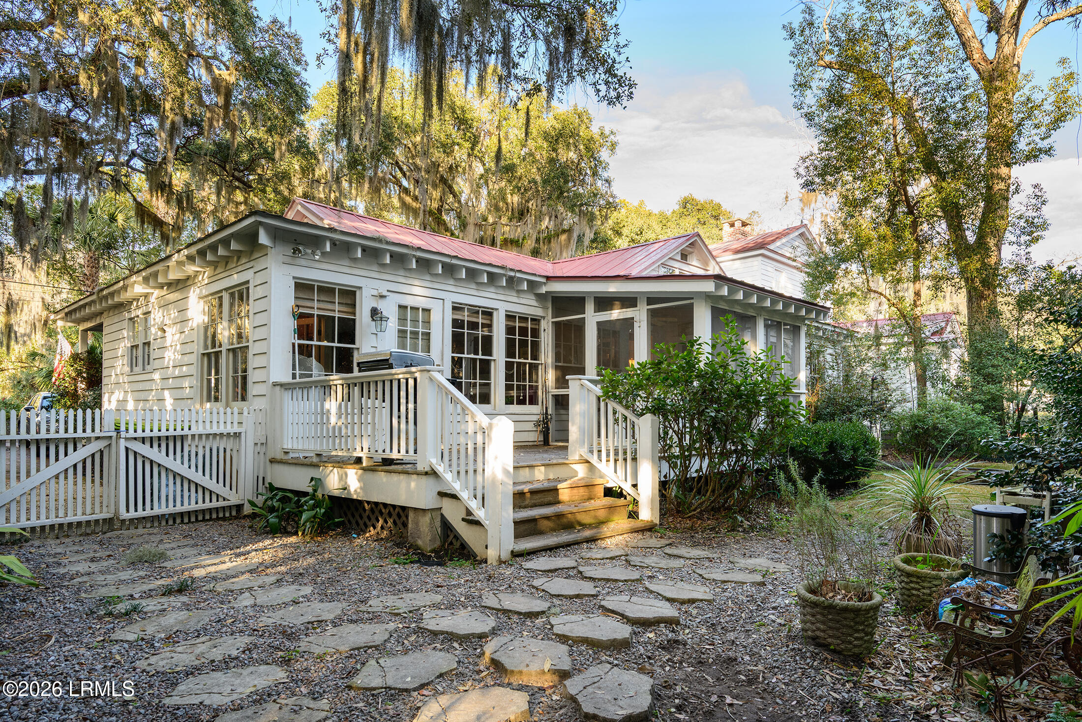 310 Hancock Street Beaufort, SC 29902 - Photo 4 of 59 310 Hancock_11 copy
