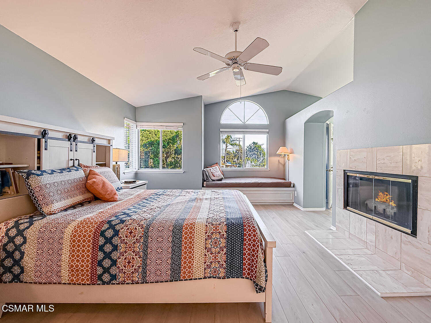 1106 Mockingbird Lane Fillmore, CA 93015 - Photo 11 of 28 Primary Bedroom Suite2
