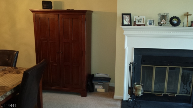 20 Smithfield Court Bernards, NJ 07920 - Photo 8 of 13