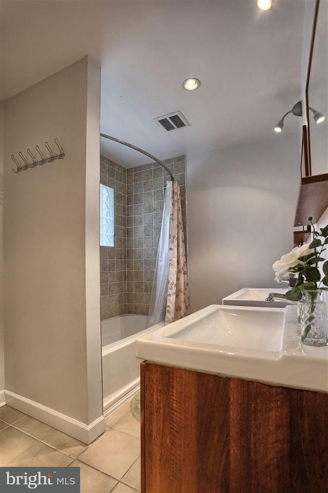 237 West Columbia Road Enola, PA 17025 - Photo 16 of 25 Gallery Image 16