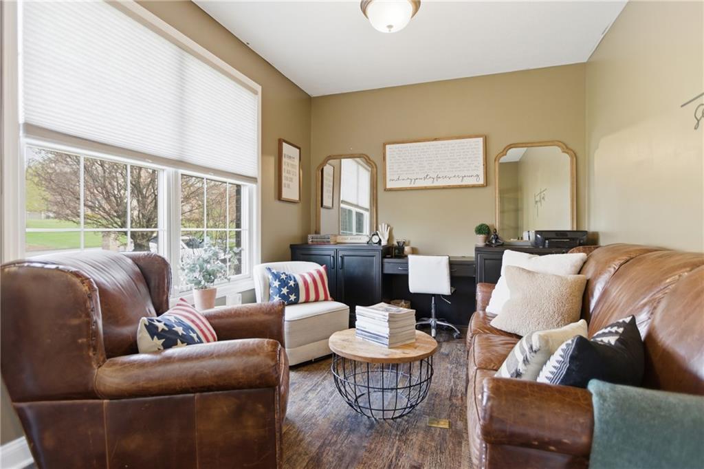 2094 Laurel Ridge Drive Clairton, PA 15025 - Photo 3 of 27 a living room with furniture and a large window
