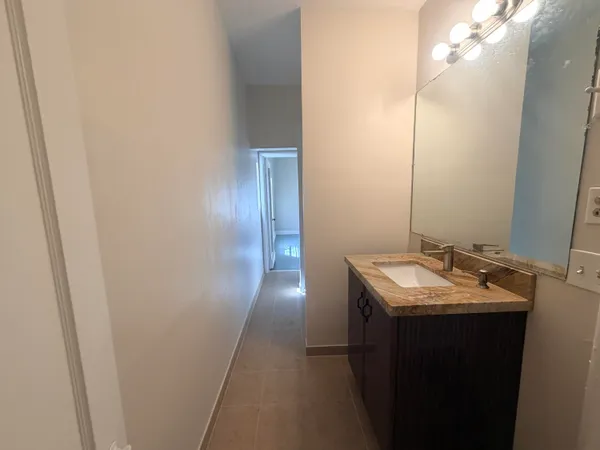 $2,500 | 504 El Prado, West Palm Beach, FL 33405