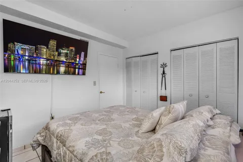 $290,000 | 8186 Northwest 98th Terrace, Unit 132, Hialeah Gardens, FL 33016