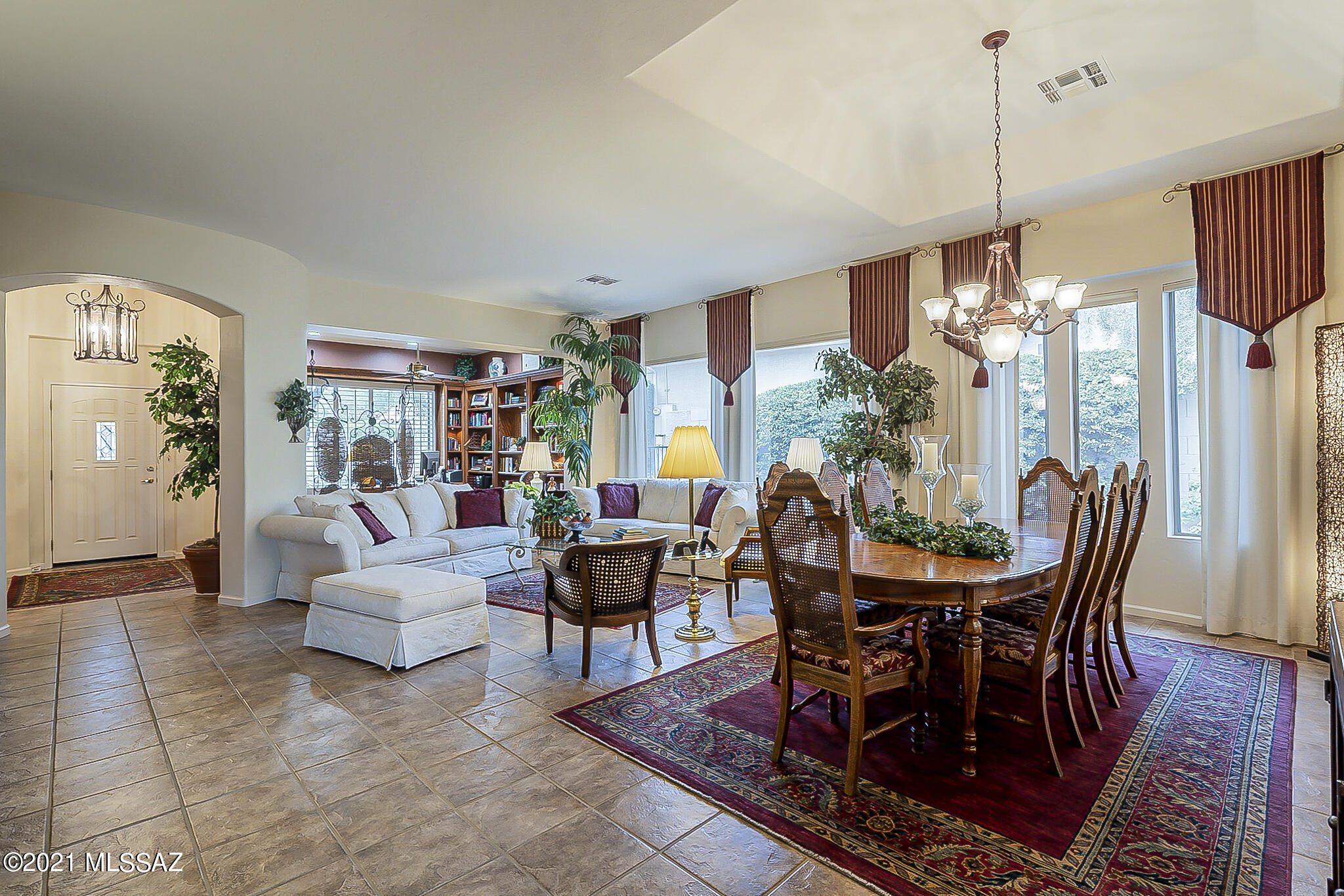 38121 South Stone Ridge Court Tucson, AZ 85739 - Photo 7 of 49
