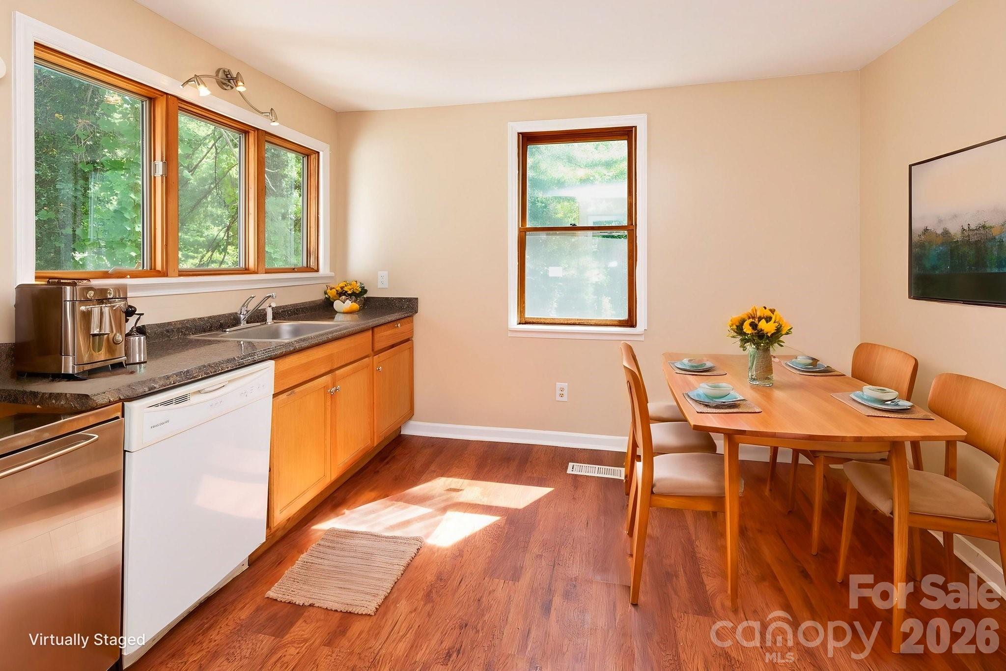 129 Shelburne Road Asheville, NC 28806 - Photo 10 of 26