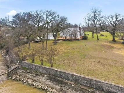 $495,000 | 7000 Briar Road, Azle, TX 76020