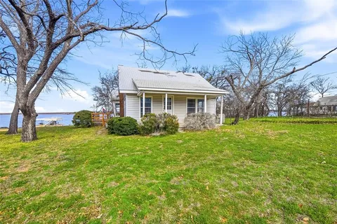 $495,000 | 7000 Briar Road, Azle, TX 76020