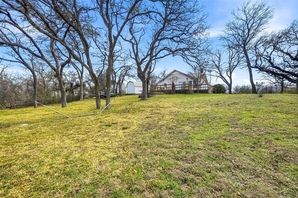7000 Briar Road Azle, TX 76020 - Photo 3 of 30