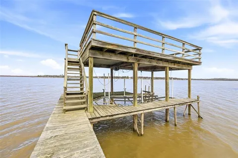 $495,000 | 7000 Briar Road, Azle, TX 76020