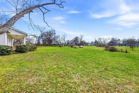 $495,000 | 7000 Briar Road, Azle, TX 76020