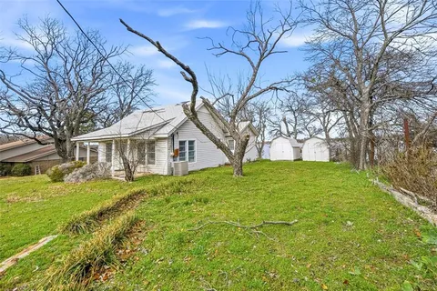 $495,000 | 7000 Briar Road, Azle, TX 76020