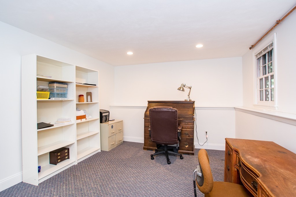 5 Longmeadow Road Medfield, MA 02052 - Photo 15 of 21