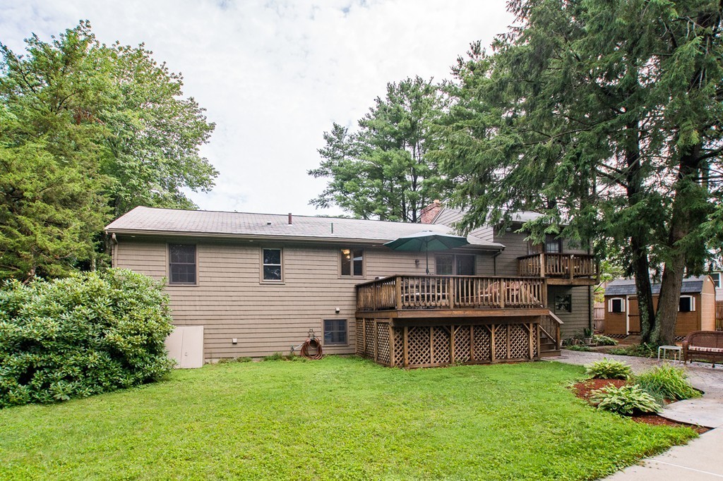 5 Longmeadow Road Medfield, MA 02052 - Photo 21 of 21