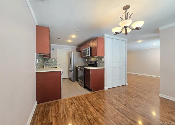 $418,000 | 107 Glen Hollow Drive, Port Jefferson Station, NY 11776