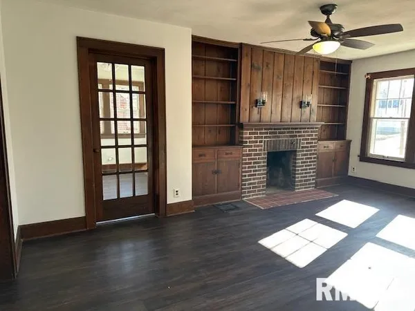 $125,000 | 212 East Greenwood Avenue, Jacksonville, IL 62650
