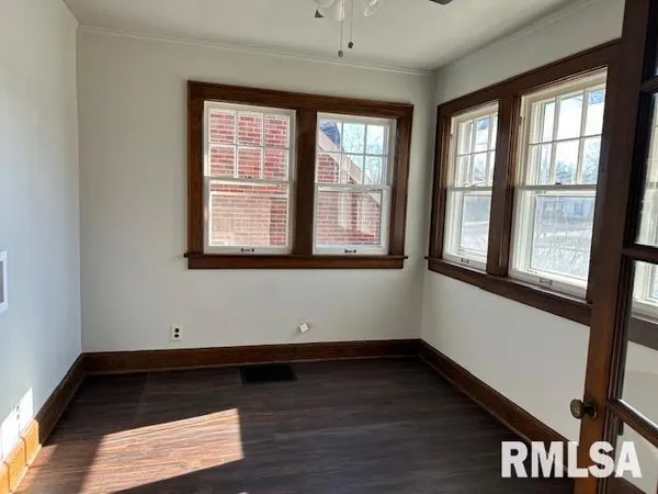 $125,000 | 212 East Greenwood Avenue, Jacksonville, IL 62650