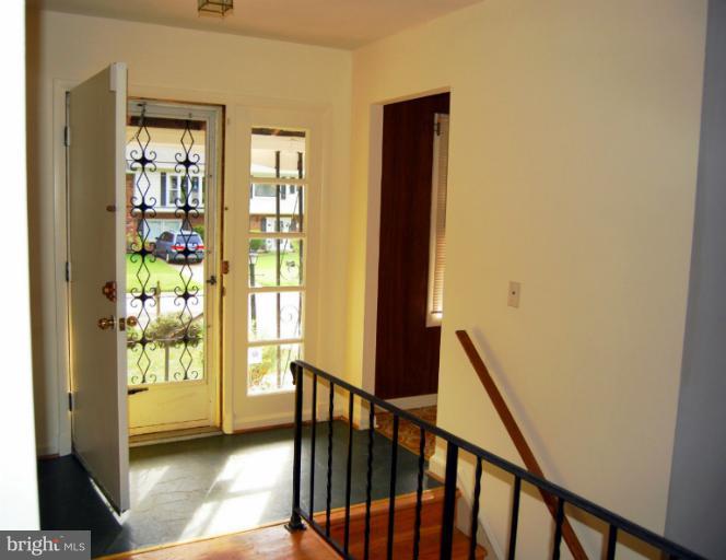 13205 Clifton Road Silver Spring, MD 20904 - Photo 2 of 30 FOYER