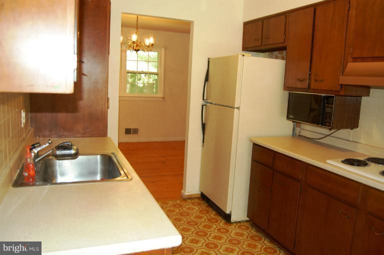 13205 Clifton Road Silver Spring, MD 20904 - Photo 3 of 30 Kitchen