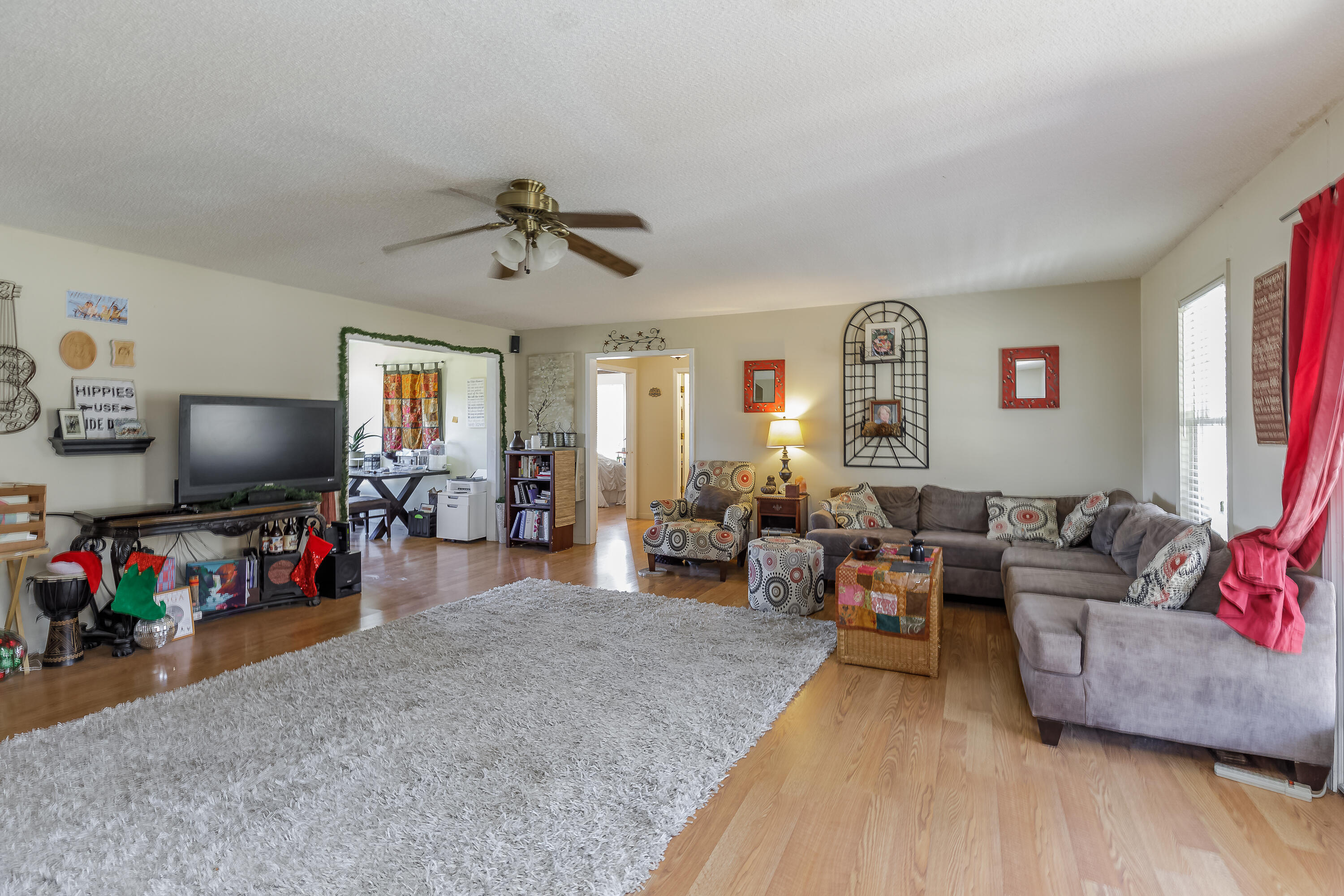 4863 Chamberlain Road LaFayette, GA 30728 - Photo 2 of 38 Living Room