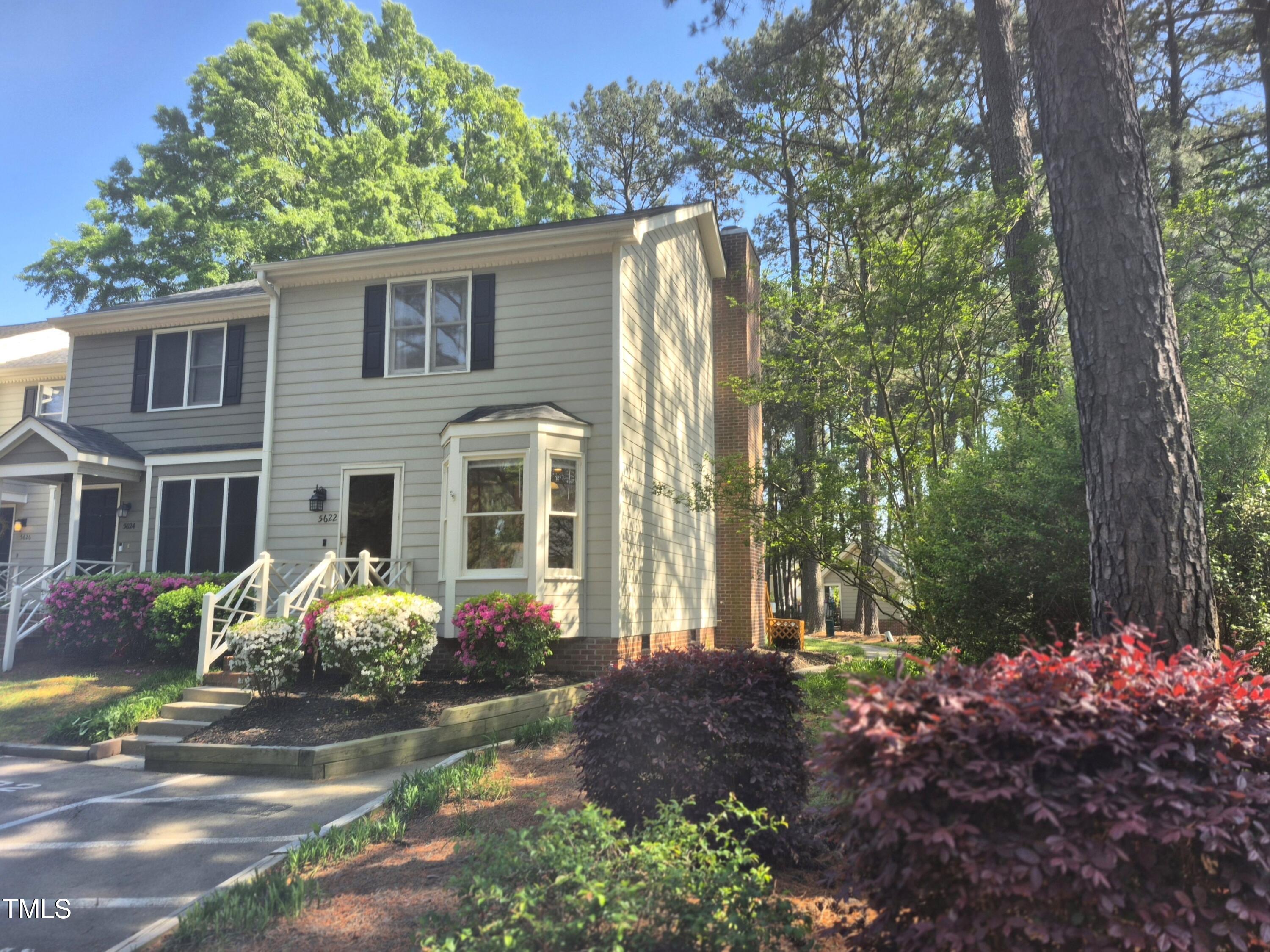 5622 Darrow Drive Raleigh, NC 27612 - Photo 11 of 28 Exterior B
