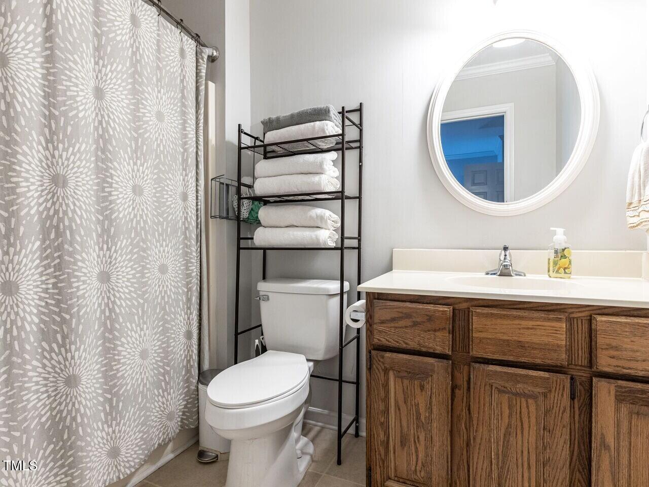5622 Darrow Drive Raleigh, NC 27612 - Photo 20 of 28 019-1280x960-main-bedroom-bath