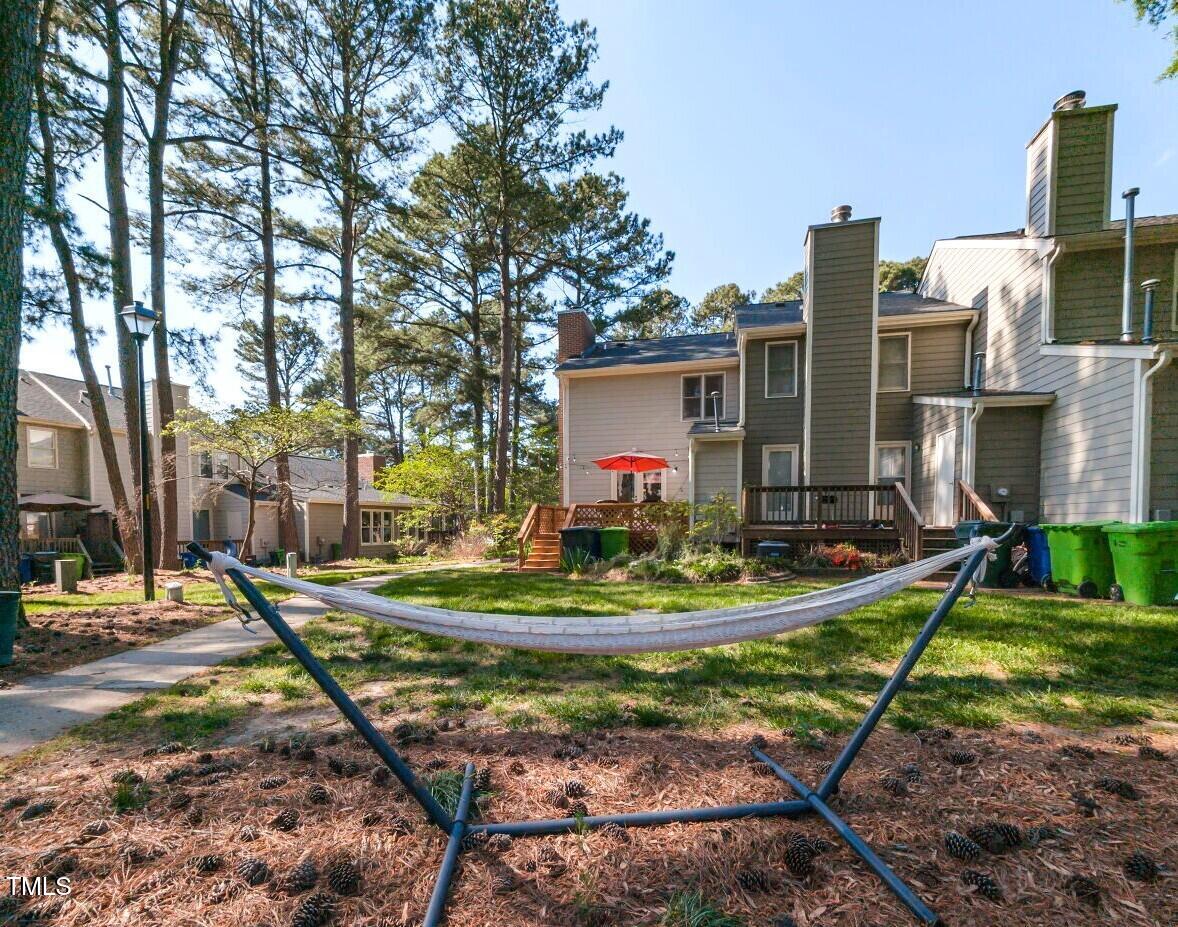 5622 Darrow Drive Raleigh, NC 27612 - Photo 27 of 28 031-1280x960-backyard