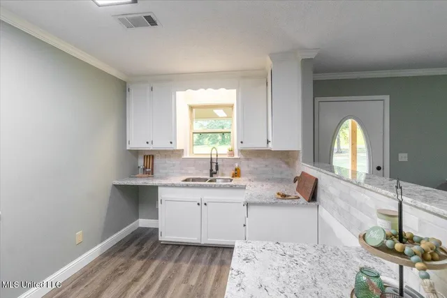 $299,900 | 157 West Petros Road, Pearl, MS 39208