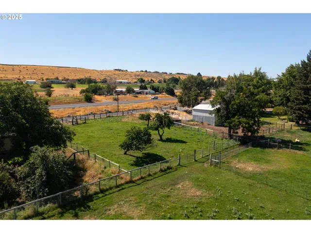 $799,950 | 28473 Southshore Drive, Umatilla, OR 97882