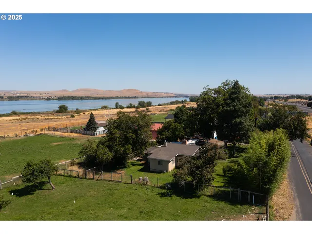 $799,950 | 28473 Southshore Drive, Umatilla, OR 97882