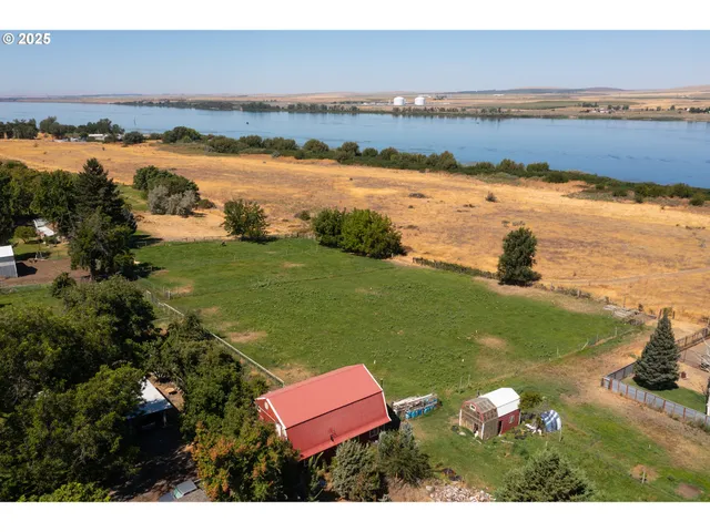 $799,950 | 28473 Southshore Drive, Umatilla, OR 97882