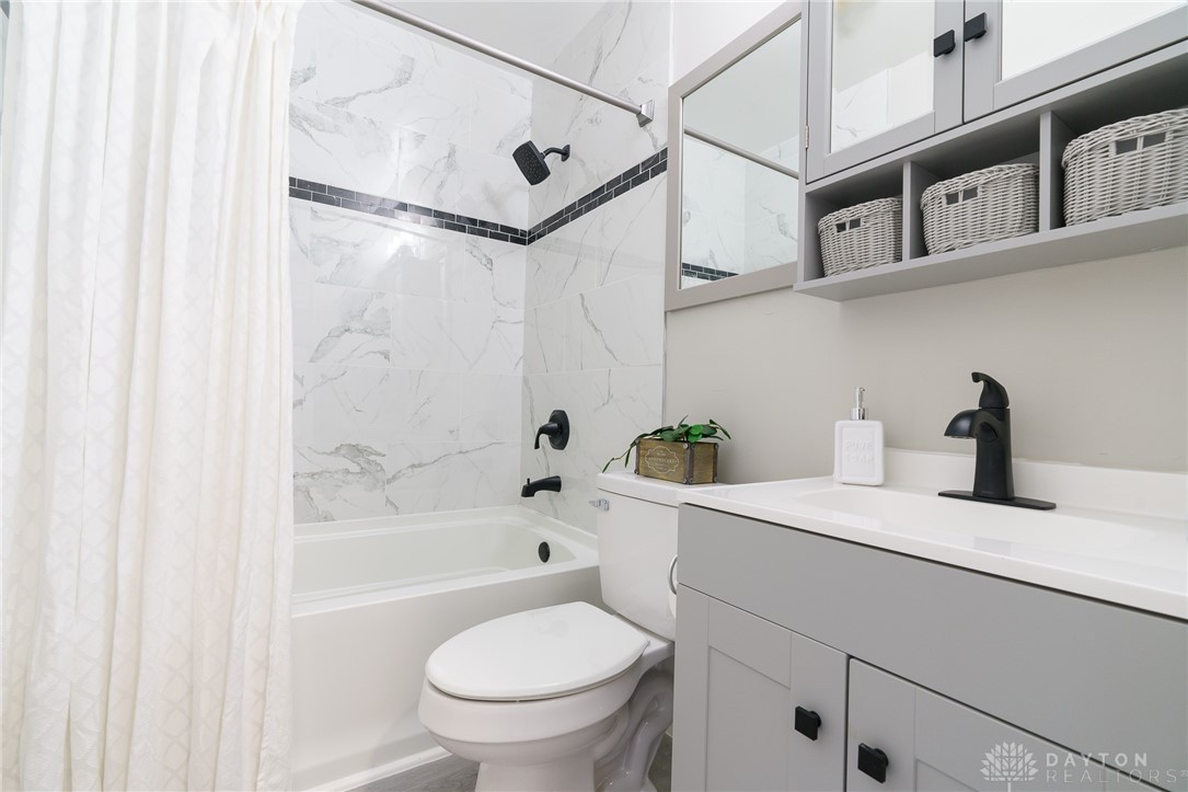 312 South Bromfield Road Kettering, OH 45429 - Photo 6 of 18 Gallery Image 6