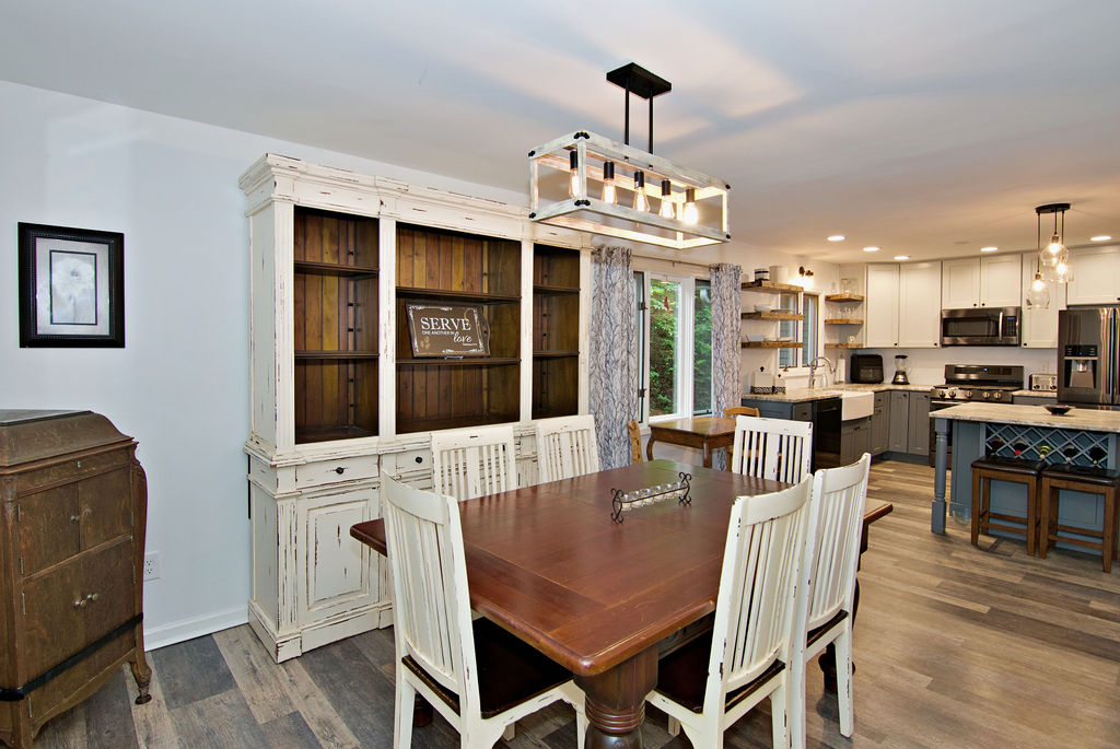 1279 Coneross Point Drive Seneca, SC 29678 - Photo 18 of 48